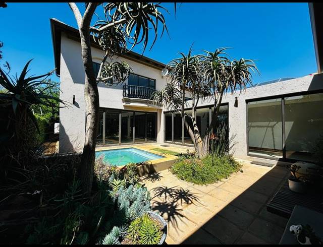 3 BEDROOM HOUSE FOR SALE IN SILVERWOODS COUNTRY ESTATE